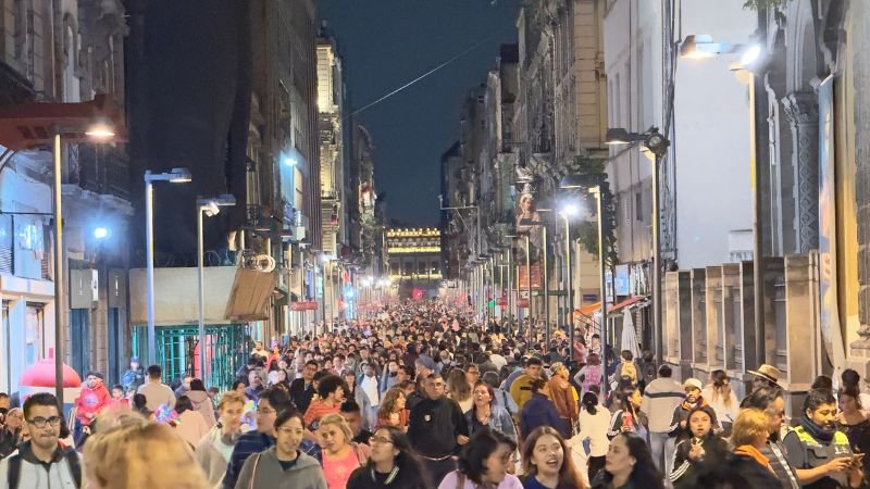 Mexico City digital nomad,